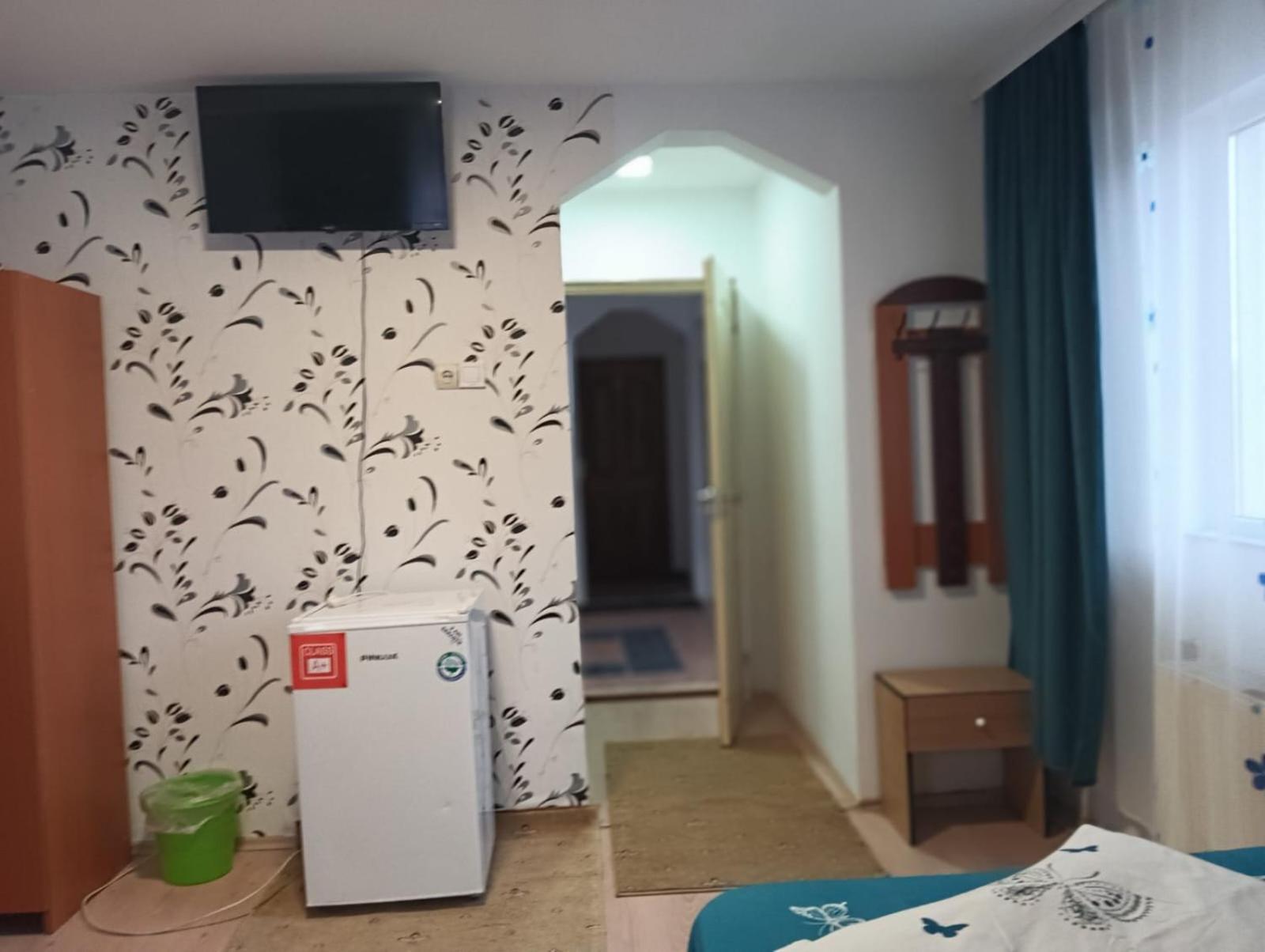 Casa Emilia Hotel Dornavátra Kültér fotó